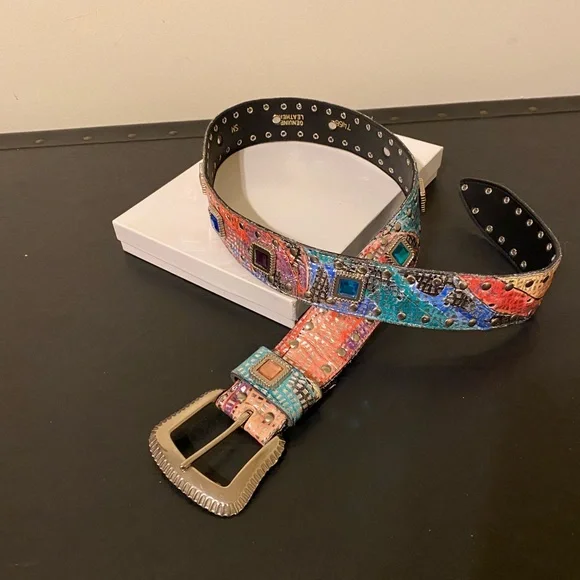 Colorful Rhinestones Embellished Western Cowgirl Festive Belt/Silver Buckle